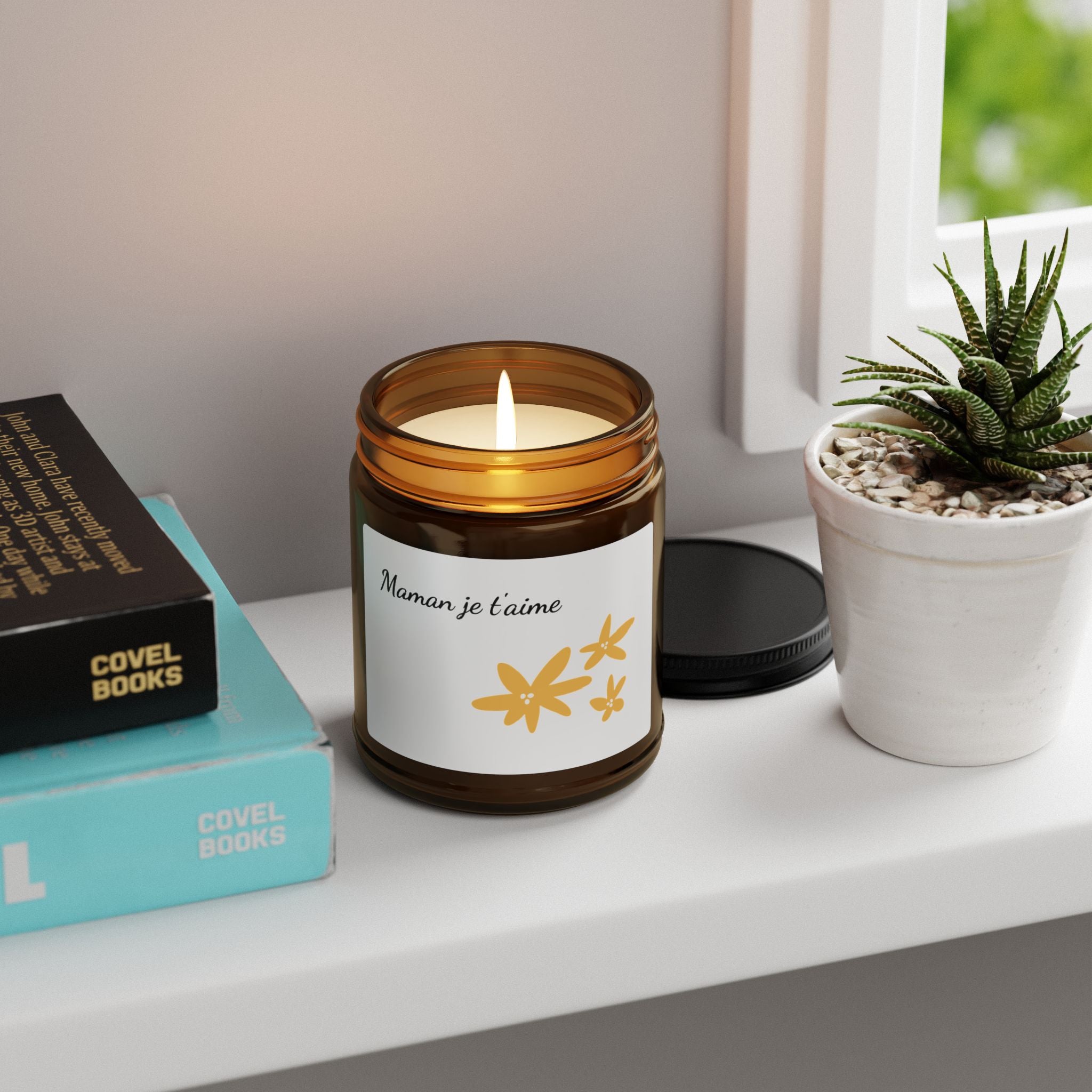 Maman Je T'aime Scented Soy Candle - Thoughtful Gift in Amber Jar